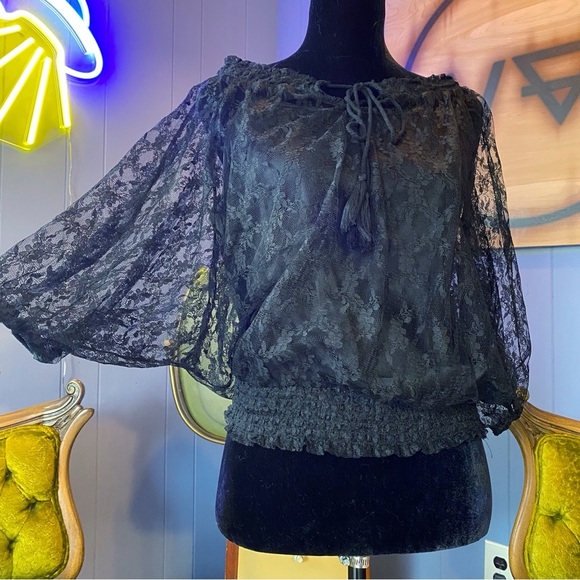 Vintage Y2K Black Sheer Lace Peasant Top Size Large - Picture 1 of 6